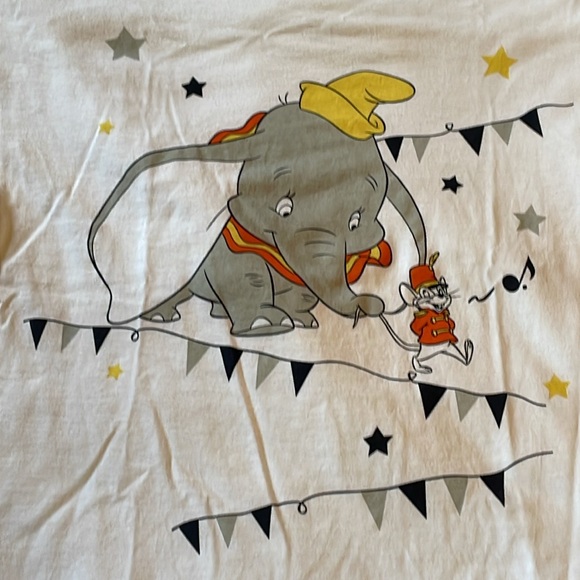 Uniqlo Dumbo Disney Shirt - Picture 2 of 4